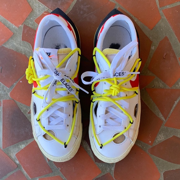 Nike White Sneakers with Red and Yellow Highlights - Picture 2 of 9